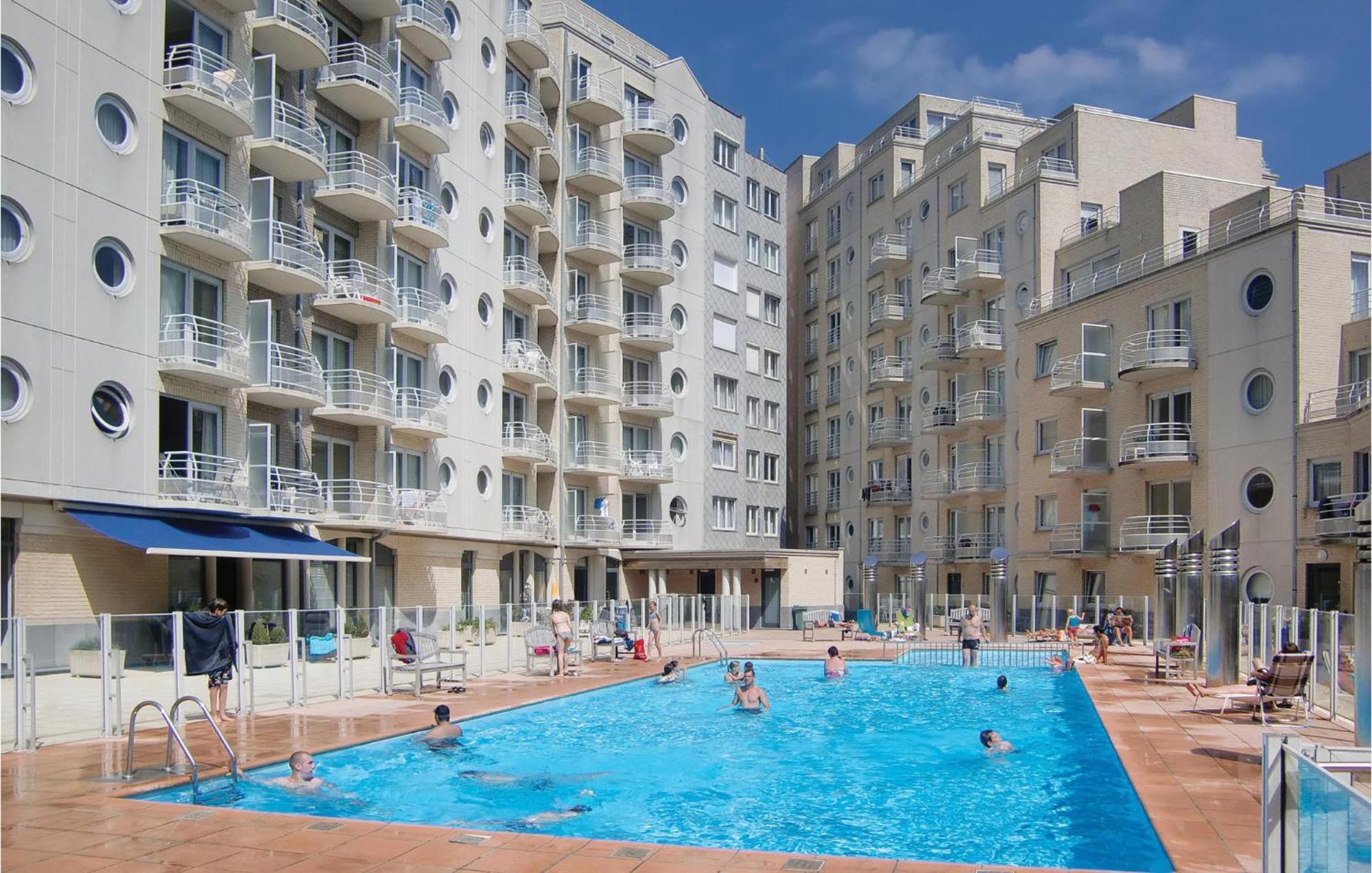 Residentie Zeezicht Apartment ออสเทนด์ ภายนอก รูปภาพ